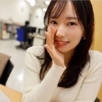 【話題作】こんな美人上司の研修があれば即入社  園梨音さん