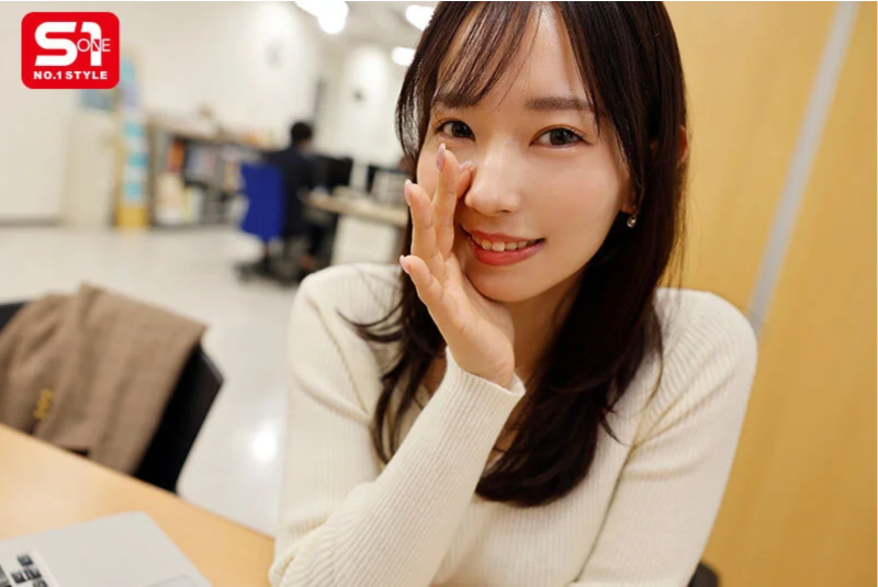 【話題作】こんな美人上司の研修があれば即入社  園梨音さん